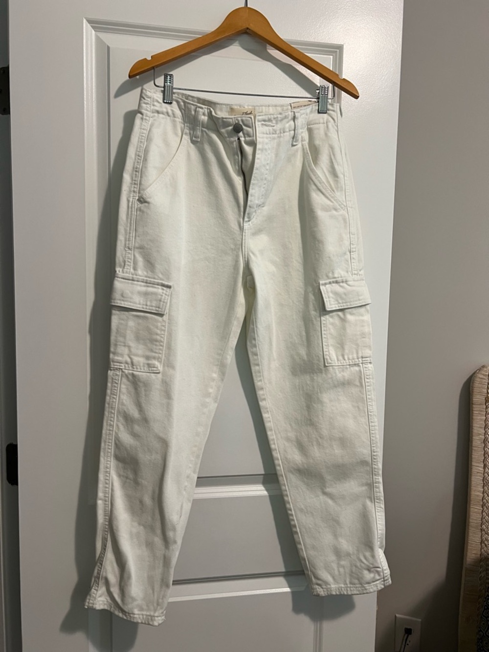 Universal Thread White Boyfriend Cargo Jeans